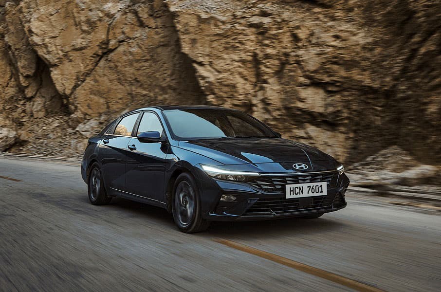 Hyundai Launches Pakistan’s First Hybrid Sedan – The ELANTRA Hybrid